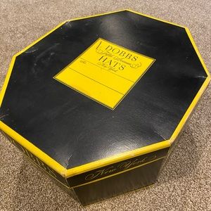 Dobbs of Fifth Avenue Hat Box